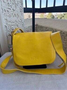 Coach Dakota Whipstitch Yellow  Leather Crossbody Bag